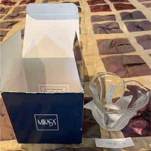 New in box Mikasa Crystal votive holder